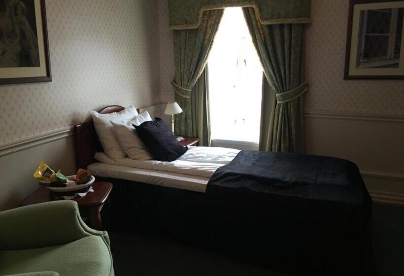 اتاق استاندارد یک نفره, Kong Carl Unike Hoteller