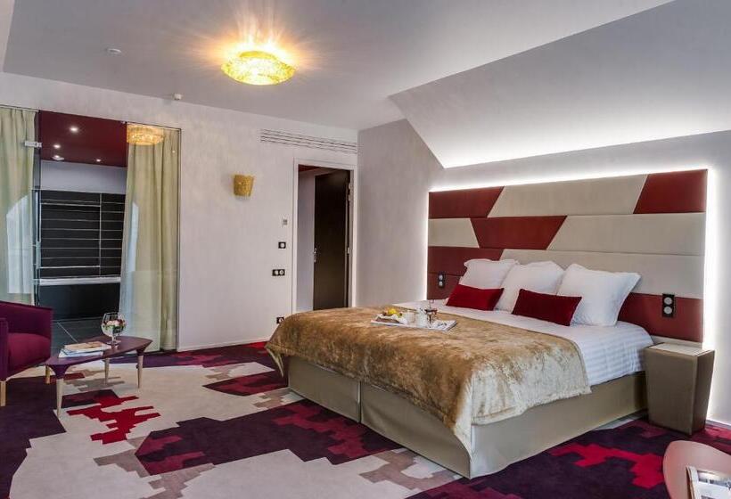 סוויטת ג'וניור, Domaine De La Ferrière