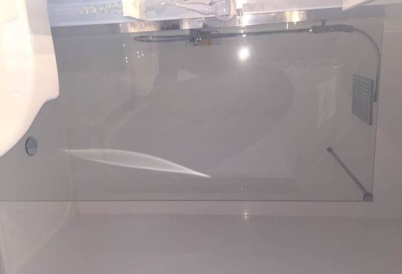 スタンダードシングルルーム, Le Beverl'inn