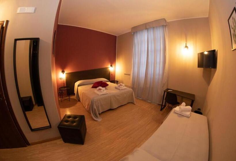 Номер Стандарт Трехместный, Marconi