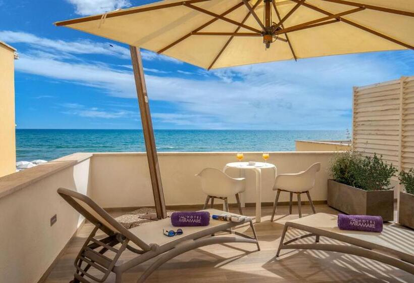 סוויטת ג'וניור עם טרסה, Miramare