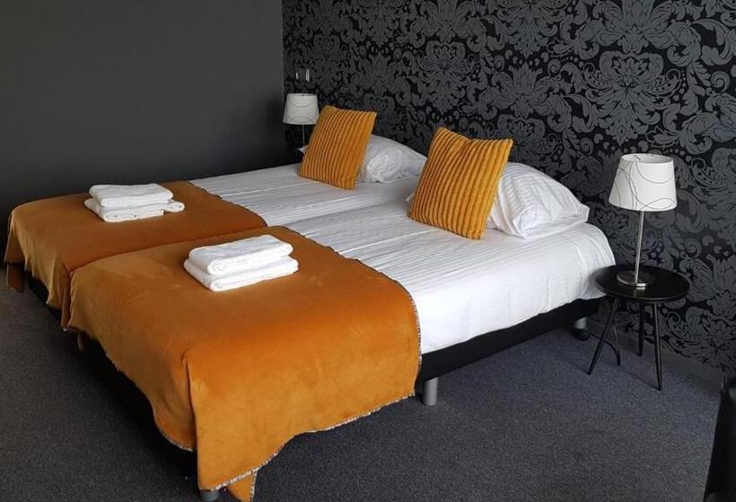 スタンダードルーム, Molengroet