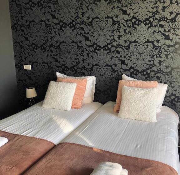 חדר סטנדרט, Molengroet