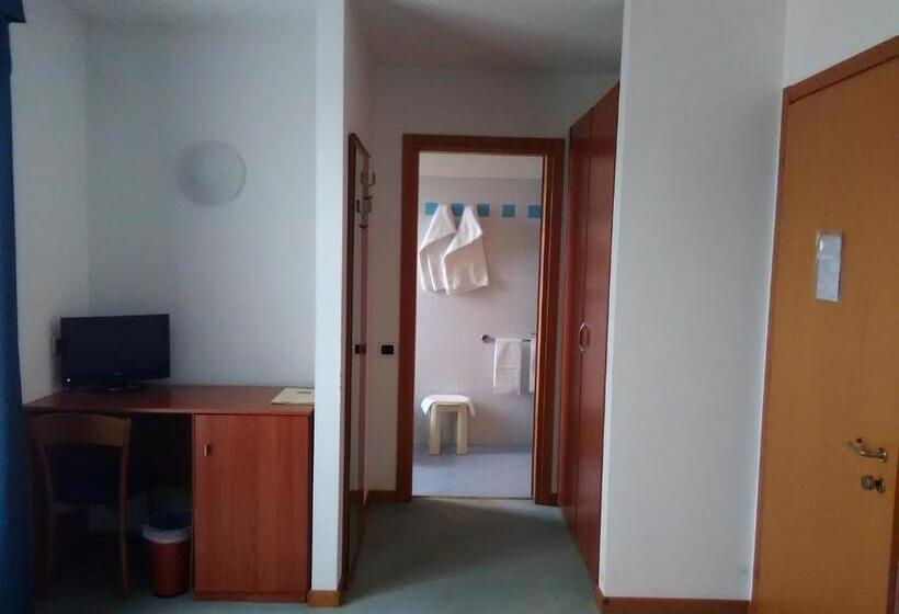 Номер Стандарт, Naonis