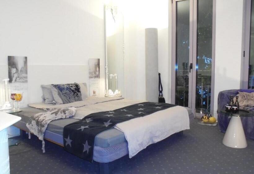 חדר סטנדרט, Pallazzo Alfonso