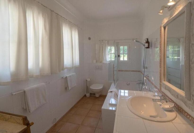 غرفة كومفورت, Restaurant Le Moulin De La Camandoule