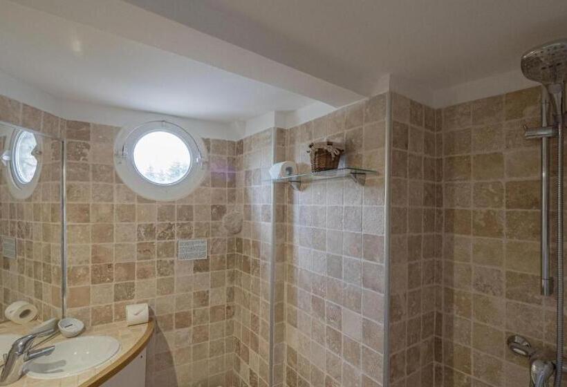 غرفة أساسية, Restaurant Le Moulin De La Camandoule