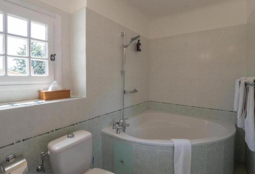 スタンダードルーム, Restaurant Le Moulin De La Camandoule