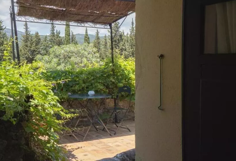 Comfort room with terrace, Restaurant Le Moulin De La Camandoule