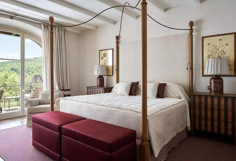 Suite with Terrace, Rosewood Castiglion Del Bosco