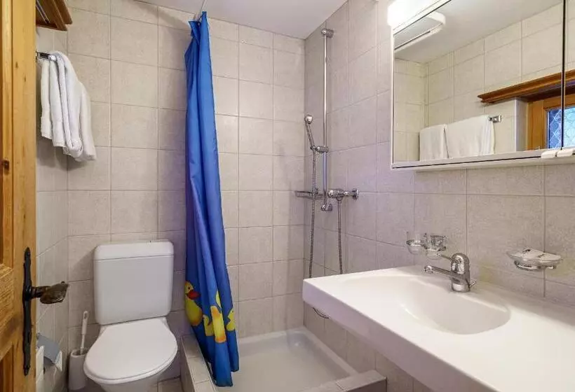 اتاق استاندارد در طبقه همکف, Silvapina