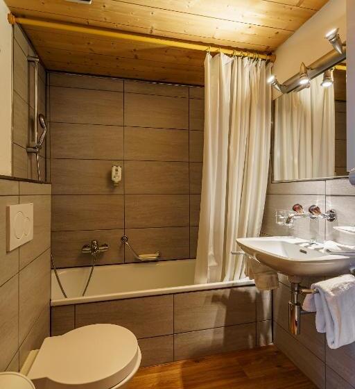 Standardeinzelzimmer, Silvapina