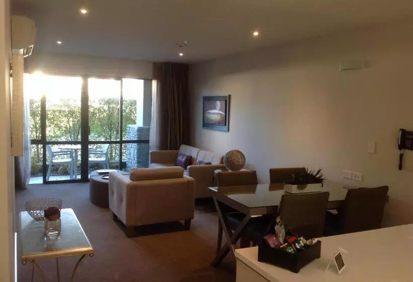 Sviitti, The St James Premium Accommodation