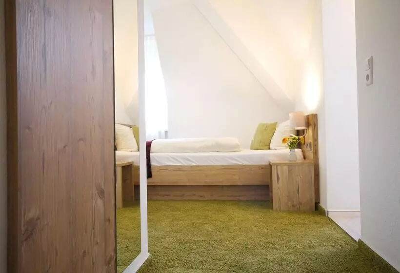 スタンダードシングルルーム, Kreuz Post Hotel Restaurant Spa