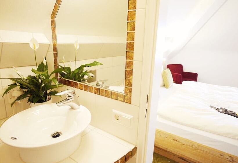 Классический Номер, Kreuz Post Hotel Restaurant Spa