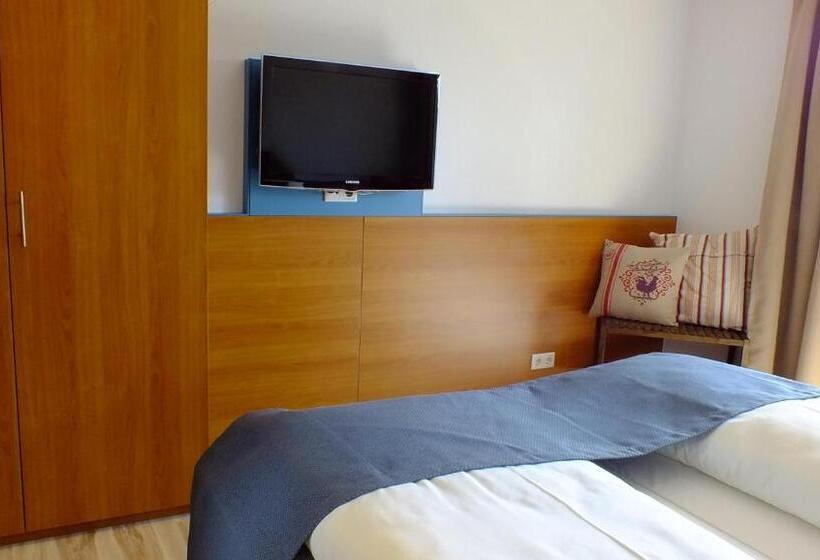标准间带阳台, Landgasthof Hotel Pröll