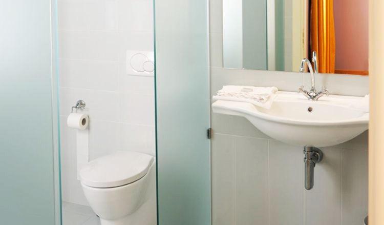 스탠다드 스튜디오, Residence Villa Maurice