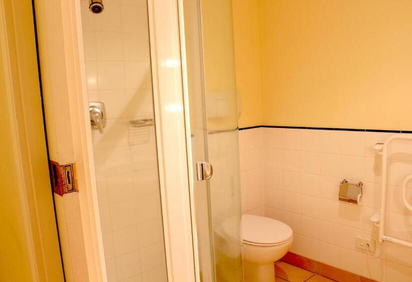 דירת 2 חדרים נוף לים, Bruce Waterfront Apartments