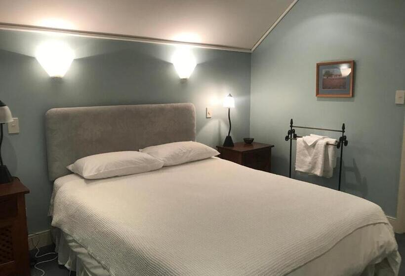 Апартаменты 1 Спальня Вид на Сад, Bruce Waterfront Apartments