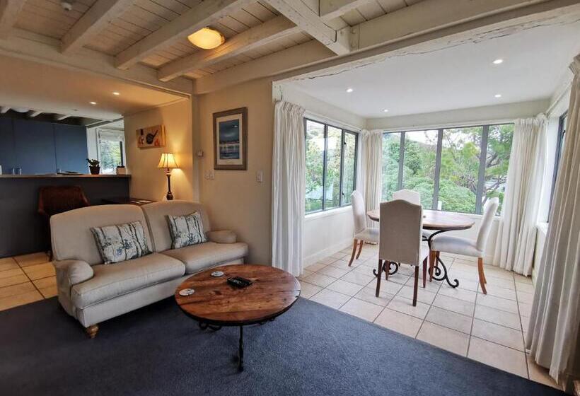 Апартаменты Deluxe 1 Спальня, Bruce Waterfront Apartments