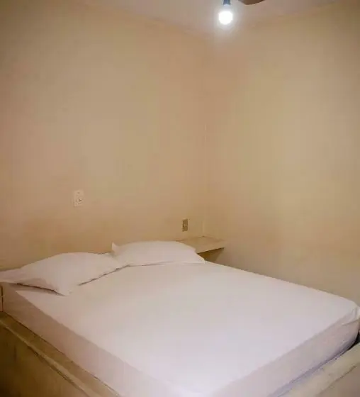 スタンダードルーム, Silva Votorantim Próximo Ao Hospital Santo Antônio By Up