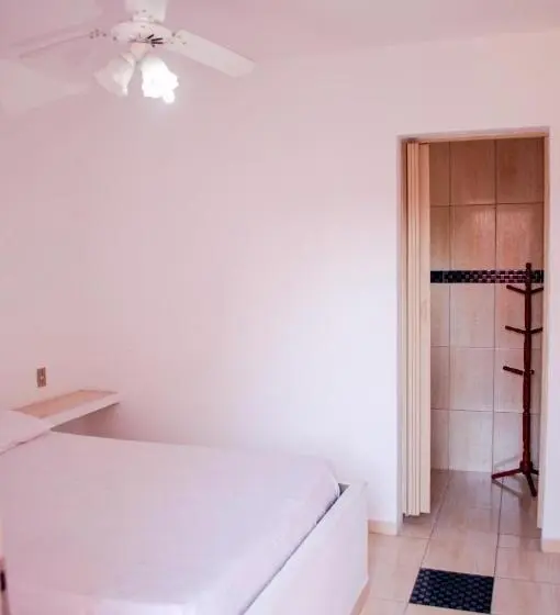 スタンダードルーム, Silva Votorantim Próximo Ao Hospital Santo Antônio By Up