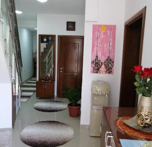 اتاق استاندارد چهار تخته, Apartments Gazi