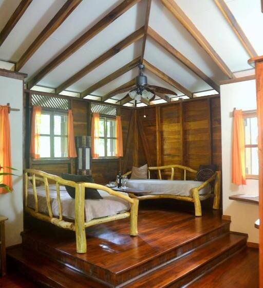 ویلای سوپریور 1 خوابه, Pachamama Jungle River Lodge Punta Uva