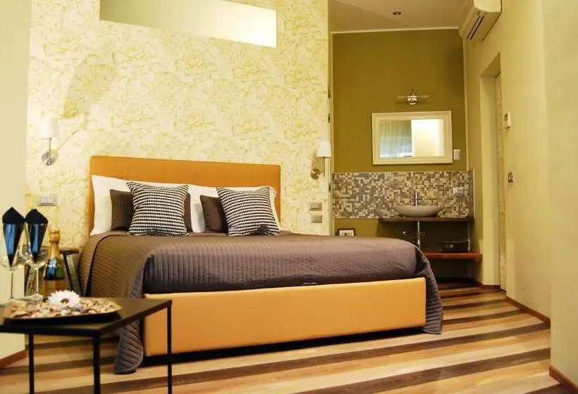 اتاق لوکس, Serendipity Rooms