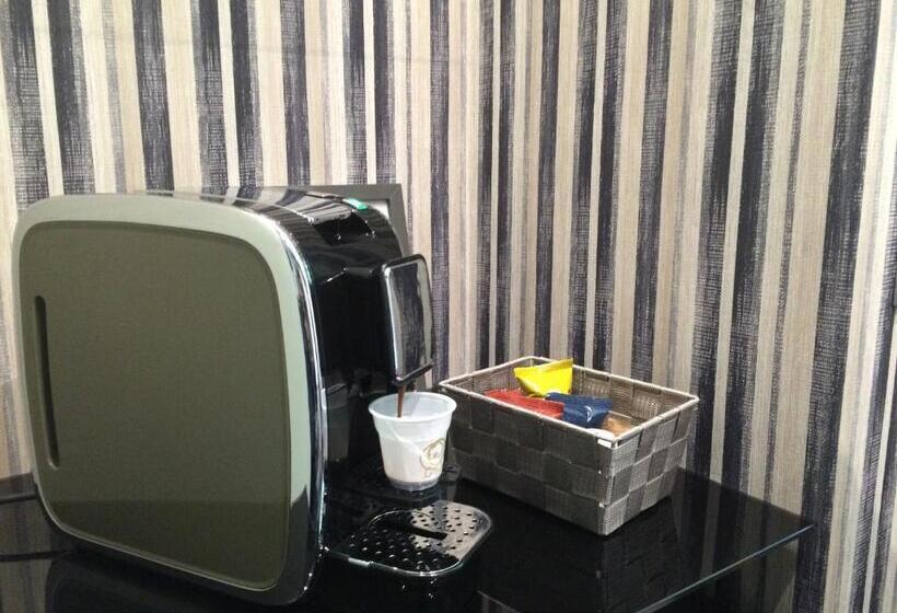 标准间, Serendipity Rooms