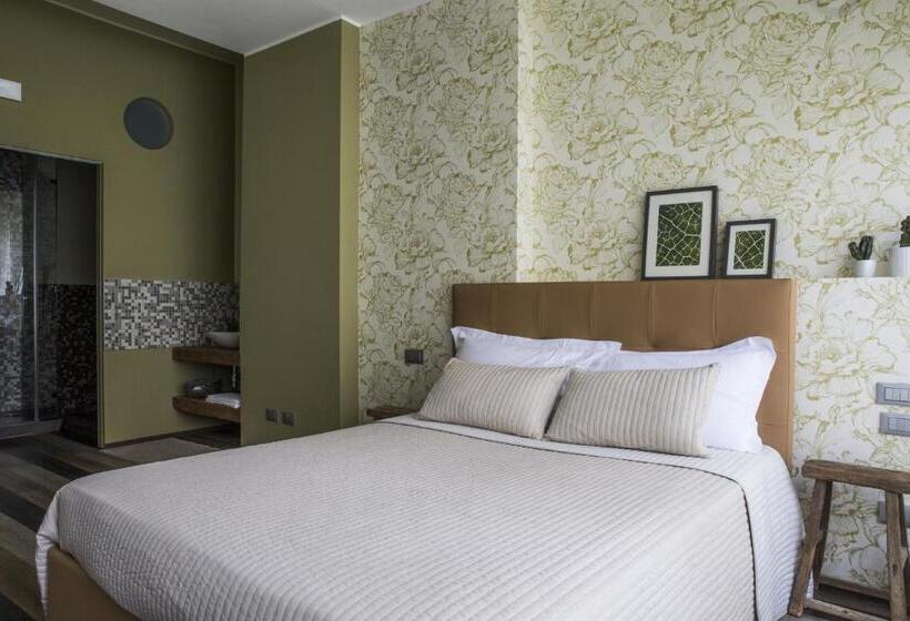 标准间, Serendipity Rooms