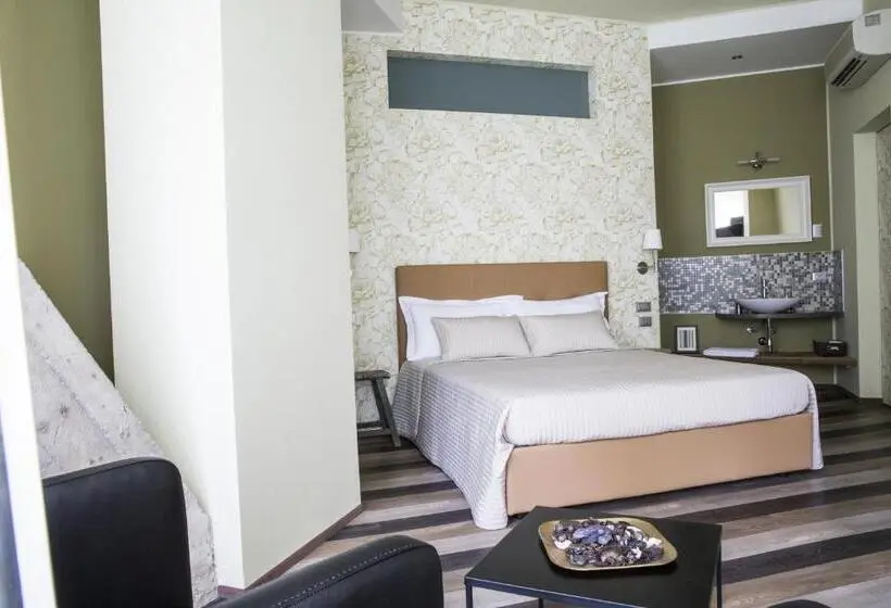 اتاق لوکس, Serendipity Rooms