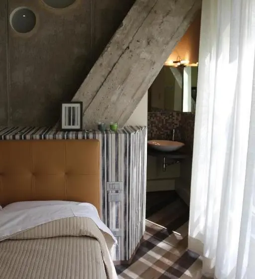 اتاق لوکس, Serendipity Rooms