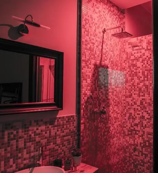 اتاق لوکس, Serendipity Rooms