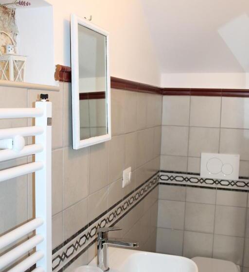 غرفة بريميوم رباعية, B&b Nino Moro