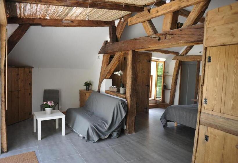 Люкс Вид на Сад, La Bergerie Du Château De Pommeuse