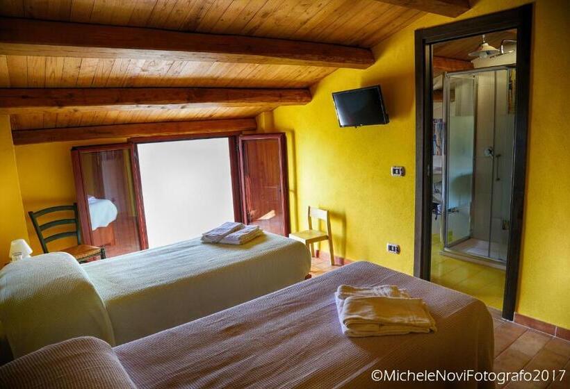 Номер Deluxe, La Casa Di Ivana