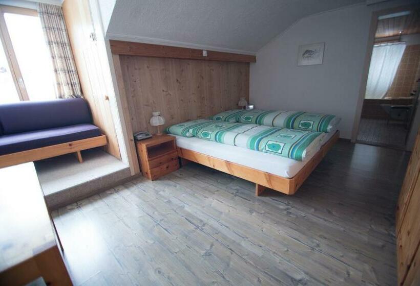 スタンダードルーム, Hold Ag