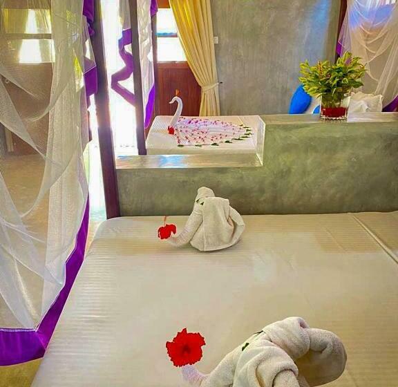 کلبه ییلاقی سوپریور یک خوابه, Mangrove Beach Chalets