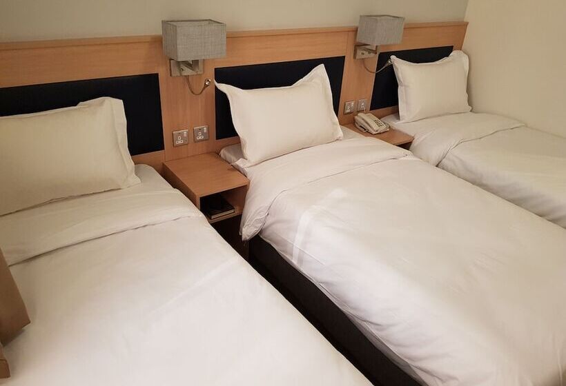 Suite Familiar, Markad Ajyad