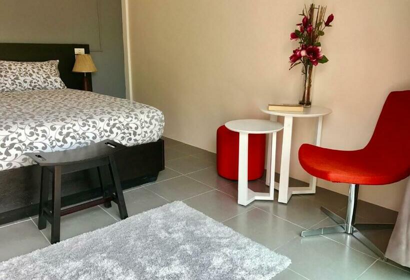 غرفة سوبيريور مزوَّدة بتراس, The Beach Cha Am Residence