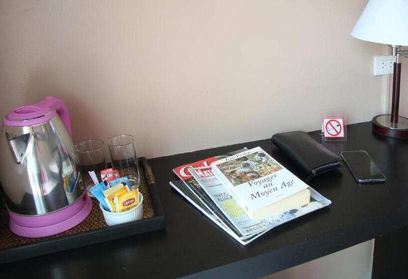 غرفة سوبيريور مزوَّدة بتراس, The Beach Cha Am Residence