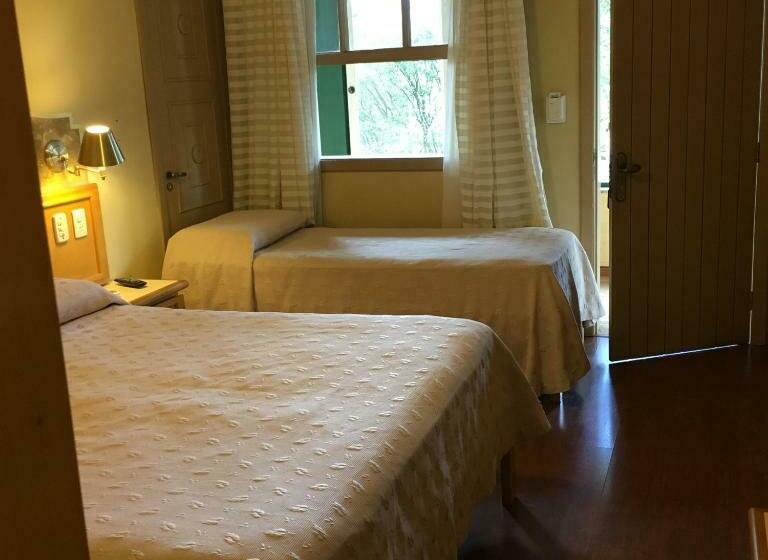 Номер Deluxe, Vovó Carolina