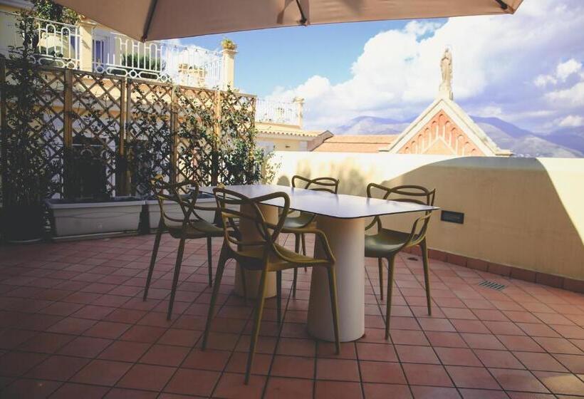 Sviitti Parveke, Il Viaggiatore Gaeta Medievale B&b