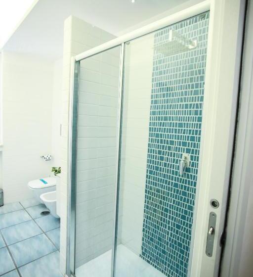 Standard Kolmen Hengen Huone, Il Viaggiatore Gaeta Medievale B&b