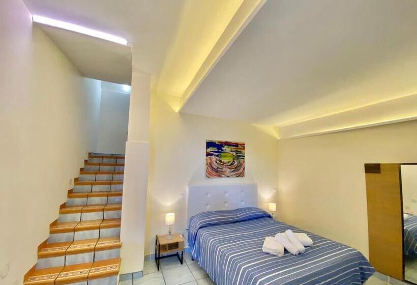 バルコニー付スイート, Il Viaggiatore Gaeta Medievale B&b