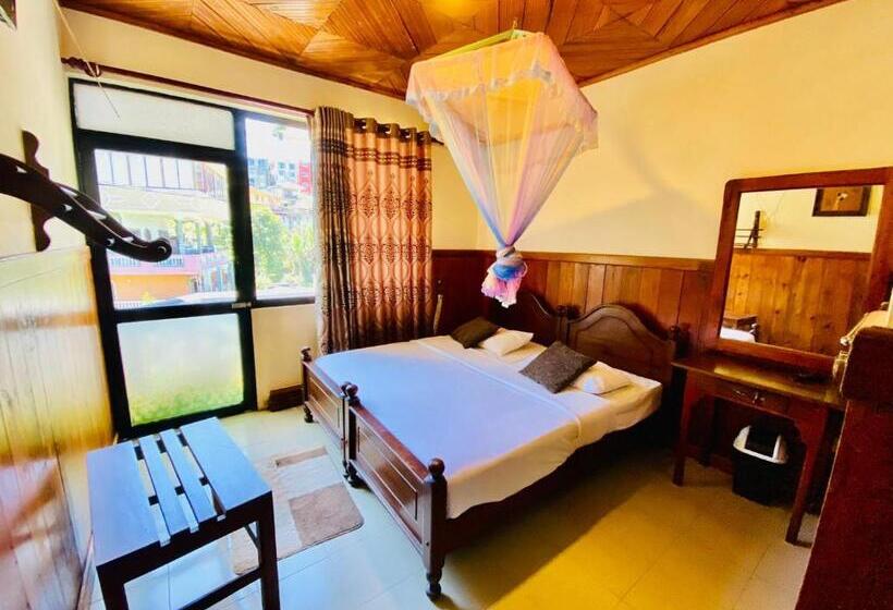 חדר סטנדרט יחיד, Srilak View Holiday Inn