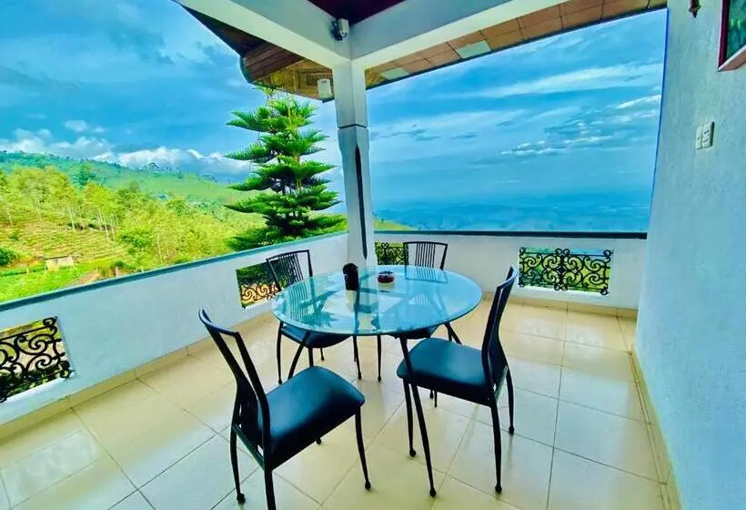 Standard Kolmen Hengen Huone, Srilak View Holiday Inn