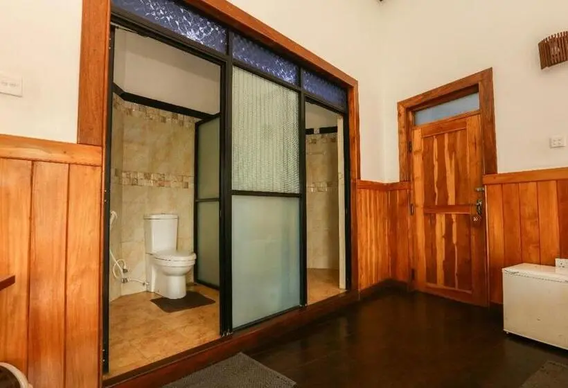 Deluxe Yhden Hengen Huone, Srilak View Holiday Inn