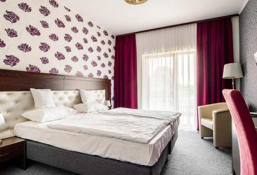 חדר סטנדרט נוף לגינה, Session Hotel Ráckeve